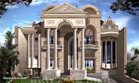 Desain rumah klasik mewah memiliki detail yang rumit pada fasad, pintu masuk, jendela, dan atapnya. 5 Rumah Klasik Impian untuk Calon Istri - Rumahoscarliving