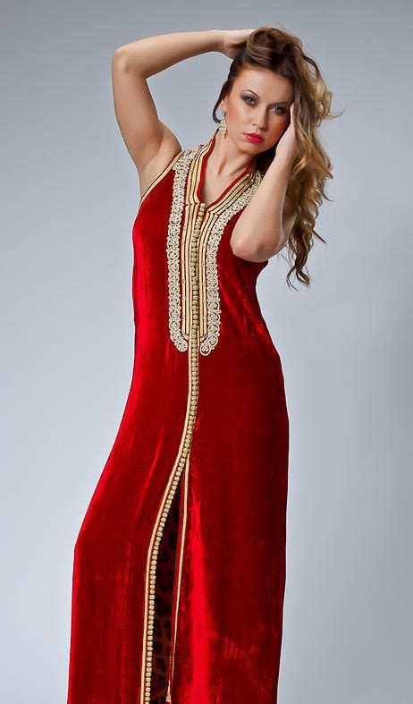 Vous voulez apporter de la végétation dans votre intérieur, mais ne savez pas quelles plantes acheter ? Chaud '' Rouge Amour '' formelle robe par ...