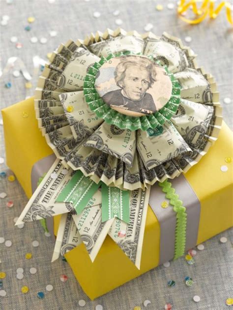 Insanely Clever Fun Money Gift Ideas