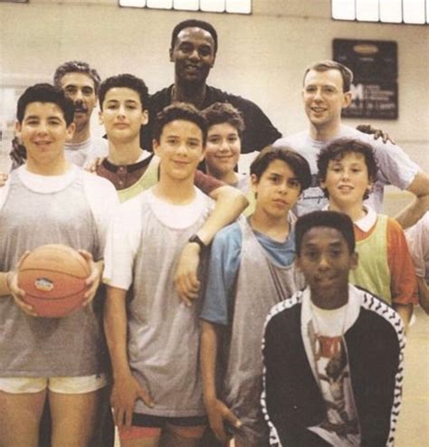 Скачивай и слушай tyga young kobe и tyga young kobe 2014 на zvooq.online! PHOTO Young Kobe Bryant With The Flattop Haircut