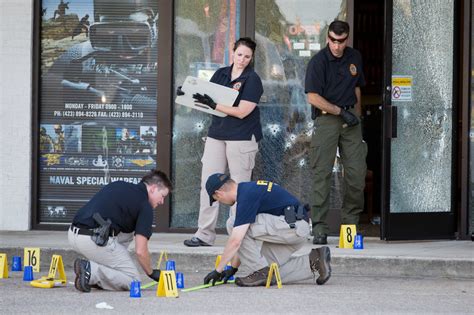 Gunman Kills 4 Marines At Military Site In Chattanooga The New York Times