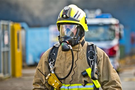 Fbu Defends Vital Breathing Apparatus Safety Procedures Fire Brigades