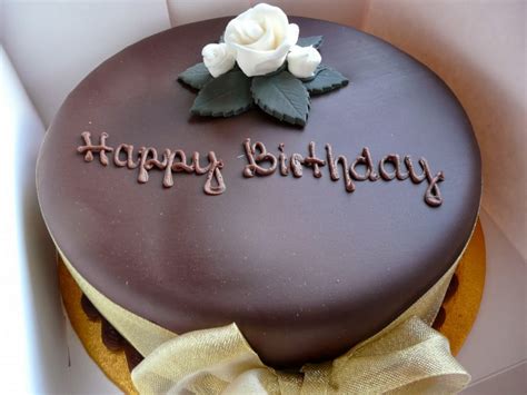 Bolo Happy Birthday To You