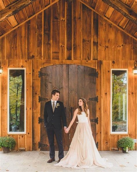 Tucked into the beauty and serenity of odessa is the brand new sky. The Grand Barn at the Mohicans // Glenmont, Ohio Wedding ...
