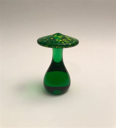Blown Glass Green Mushroom Art Glass Etsy Glass Blowing Mushroom