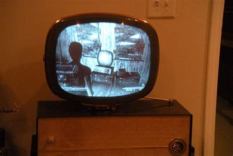 Perubahan Bentuk Televisi Dari Masa Ke Masa Ternyata Blog Unik