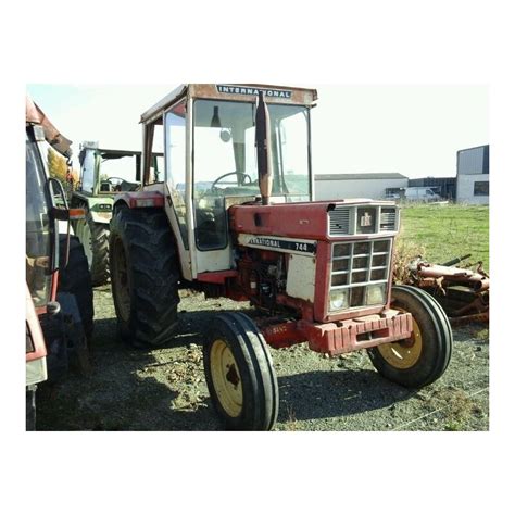 Ih london teaches english for young learners, english for adults, teacher training, other modern languages, and much more. CASE IH 744 - Tracto Pieces Occasion