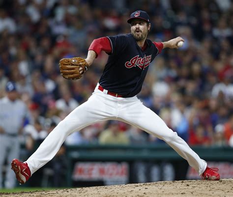 cleveland indians extend insane winning streak to 22 games in dramatic fashion