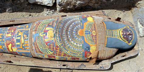 2 000 Year Old Egyptian Tombs Discovered In An Ancient Necropolis Business Insider