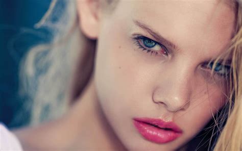 Masaüstü Yüz Kadınlar Model Portre Fotoğraf Mavi Moda Saç Ağız Burun Cilt Kafa