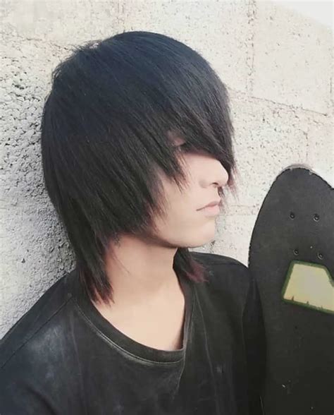 Emo Hairstyle Pin On Cool Men S Hair Short Emo Hairstyle For Girls