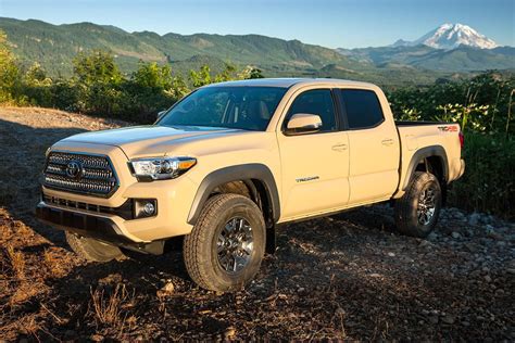 2016 Toyota Tacoma Trd Off Road First Drive Digital Trends