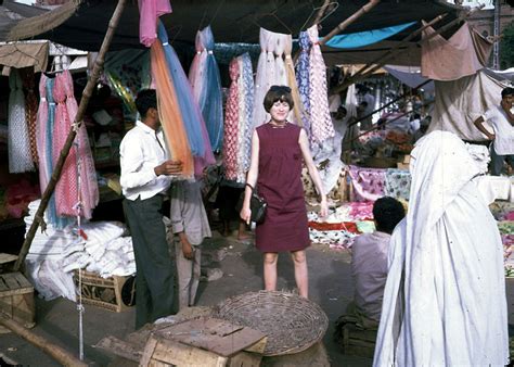 Devrim öncesi iran örneğinin benzeri afganistan. Bittersweet Photos of Afghanistan In The 1960's That Was ...