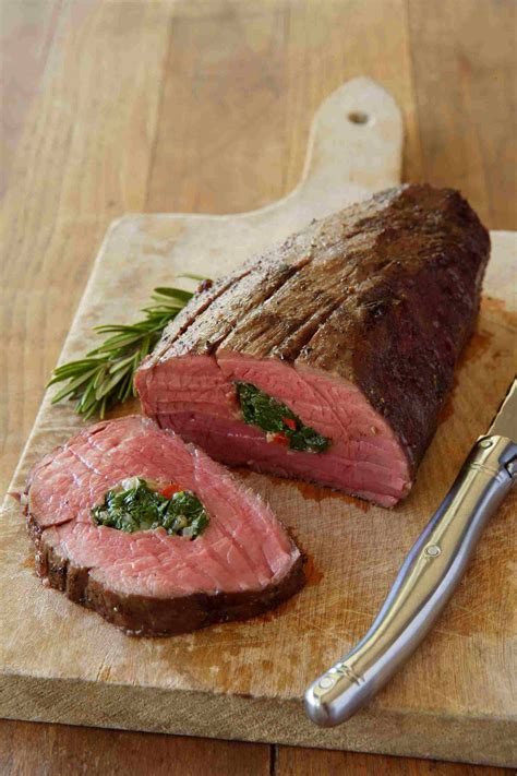 Here's how to cook this mouthwatering main, plus our best recipes and beef tenderloin is decadent and impressive, but it can cook and rest in just an hour, which makes it appropriate for dinner parties, holiday gatherings. 11 Date Night Dinners With a Gluten-Free Twist | Beef ...