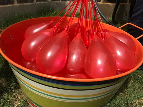 Tips For Preparing Water Balloons For A Pary ~ Dallas Mom Blog And Fort Worth Mom Blogger