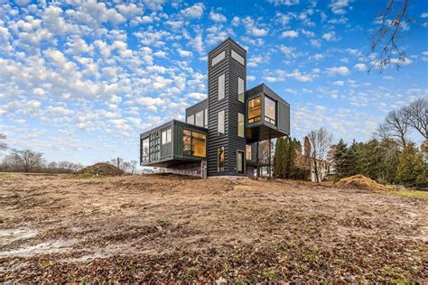 Fabulous Container House In Winsconsin By Factotum Fabricor Living In