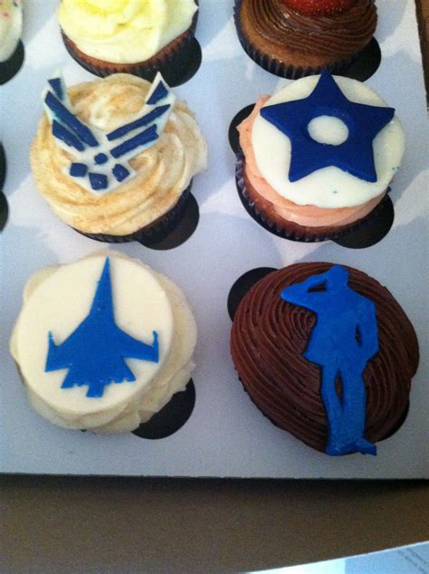 Airforce Cupcakes Saluteourtroops Cupcake Wars Custom Decor Cupcakes