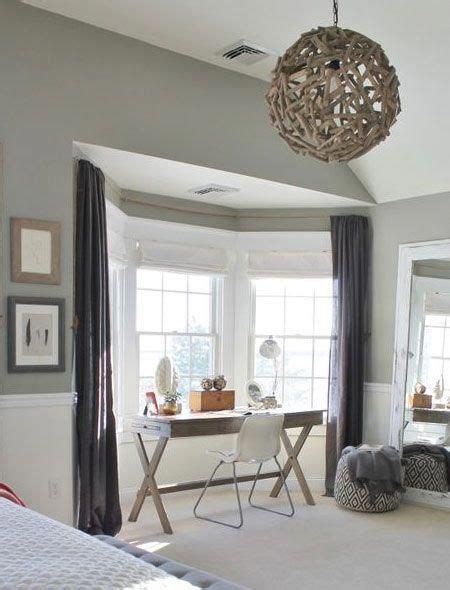 Bay windows can be awkward to dress, but these stylish window treatments will create a stunning focal point in any room. A bay window is the perfect space for a dressing table, or ...