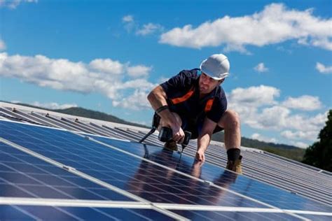 Complete Guide On How To Become Certified Solar Installer