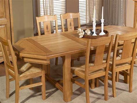 Table ronde en chêne 110cm avec rallonges centrale de 50 cm en parfait état et un verre de protection de 1cm tel 0486/512227 pour renseignements complémentaires. Table à manger octogonale modèle rustique en chêne massif ...