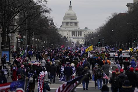 This is an archived version of wikipedia's current events portal from january 2021. VIDEOS, PHOTOS: Mob Of Far-Right Trump Supporters Breach U ...