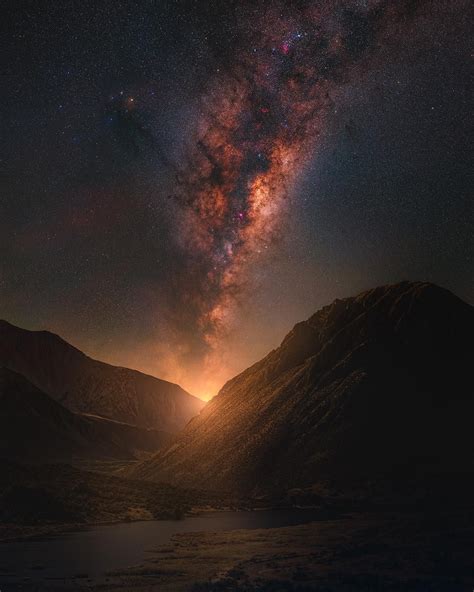 The Milky Way Blazing Over Lake Evelyn New Zealand 1280x1024 Nature