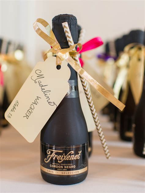 10 Wine Bottle Ideas To Steal For Your Vineyard Wedding Wine Bottle Favors Tea Wedding Favors