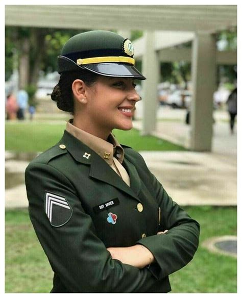 Pin De Gordon Disch Em Military Girl Ii Mulheres Militares Exercito