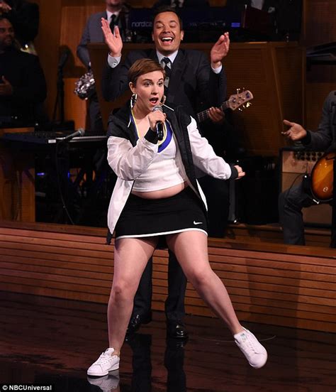 Lena Dunham Accepts Whoopi Goldbergs Lip Sync Challenge On Jimmy Fallon Show Daily Mail Online