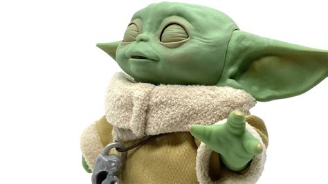Star Wars The Child Baby Yoda Animatronic Edition 19cm Unboxing Youtube