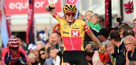 Buy and sell, allocate your money strategically and increase the value of your team. 'Trek-Segafredo in de markt voor Markus Hoelgaard ...
