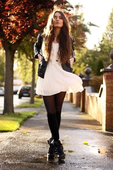 Can I Wear A White Dress With Black Tights Dress Like A Parisian
