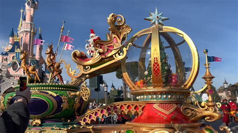 Mickeys Dazzling Christmas Parade Disneyland Paris Multi Angle