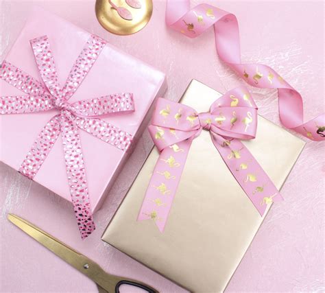Pink Gift Wrapping Paper Kiss The Day