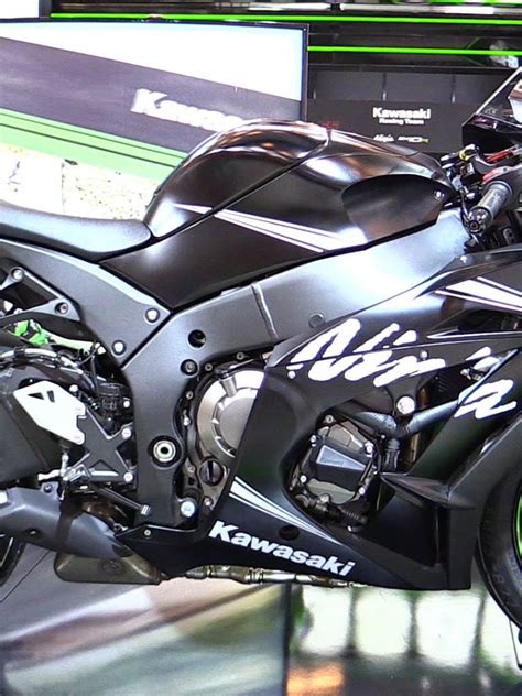 Free Download 2016 Kawasaki Ninja Zx10r Winter Test Edition Walkaround