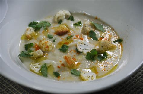 Crème de chou-fleur lait de coco et coriandre recette avec ou sans