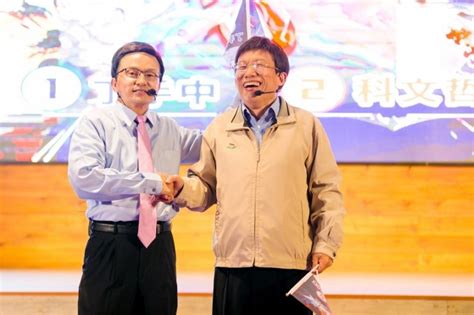 Include (or exclude) self posts. 假扮柯文哲賺「賺嘸錢」 郭子乾選舉財一場空 - 自由娛樂