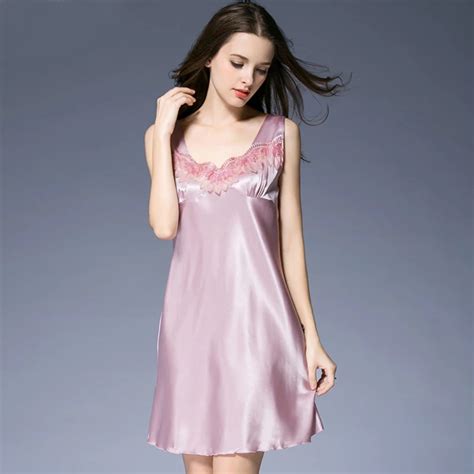Ssh0294 Summer Nightwear Sexy Sleeveless Women Nightgown Sleepshirt V