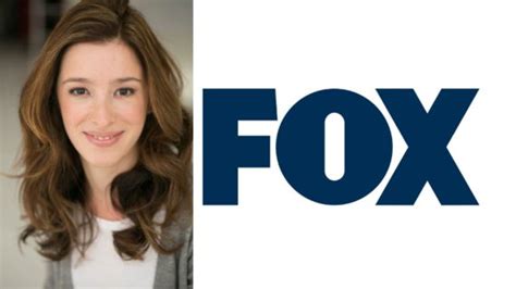 Den amerikanske skuespilleren jay pickett (60) døde fredag under filminnspilling. Fox Orders Country Music Drama 'Monarch' From Melissa ...