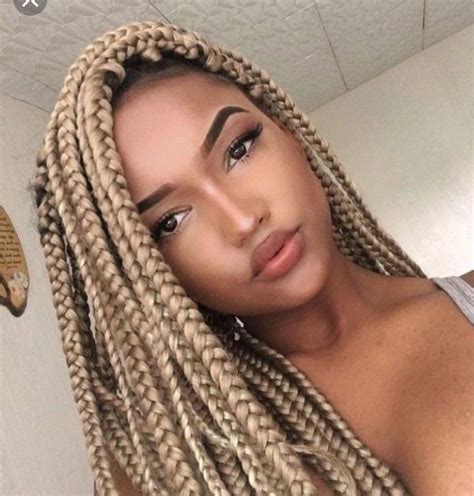 Pin By Marie Sophie On My Foto Box Braids Hairstyles Short Box