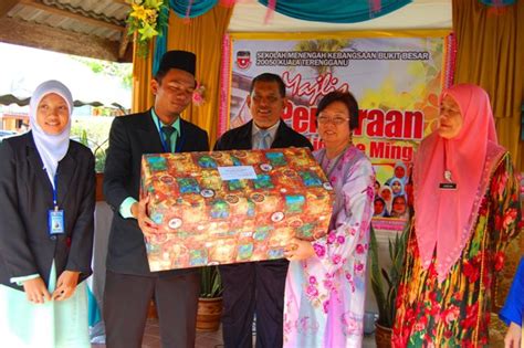 Ucapan daripada wakil pelajar smk bukit besar. ~oUr heArts..oUr LoveS~: TEKS UCAPAN WAKIL PELAJAR SEMPENA ...