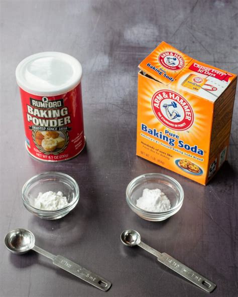 Even air (caused by vigorous whipping and mixing) or steam (created by heat in the oven) can be leavening agents. Baking Soda vs Baking Powder | Blue Jean Chef - Meredith ...