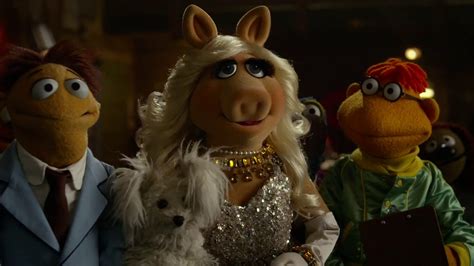 Free Download Muppets Most Wanted Miss Piggy 3f Wallpaper Hd 1920x1080