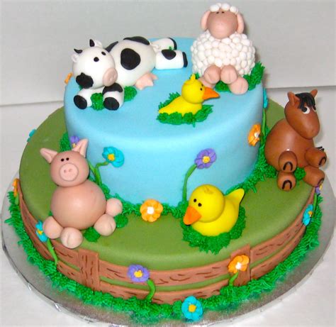 Farm Animal Cake Animals Made Out Of Fondant Super Super Fun To Make