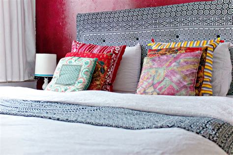 Choose your fabric for the perfect custom headboard, tufted headboard, and fabric headboards today! DIY | Canvas Headboard