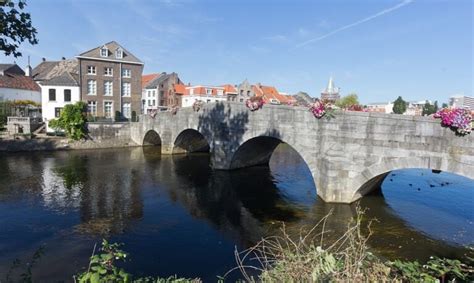 De Mooiste Plekken In Limburg Voor Een Dagje Uit Natuur Steden En