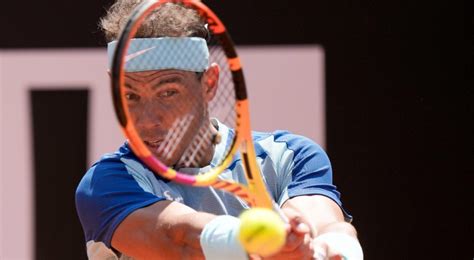 Nadal Bounces Back From Loss To Alcaraz Beats Isner In Rome