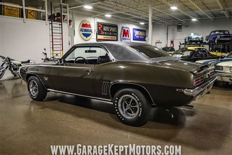 1969 Chevy Camaro Ss Looks Impeccable In Burnished Brown Seeks 350ci