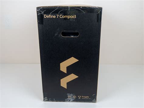 Fractal Design Define 7 Compact Review Packaging