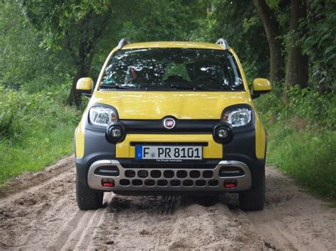 Fiat Panda Cross Im Test Allrad Kleinwagen Mit Popstar Optik Der Spiegel